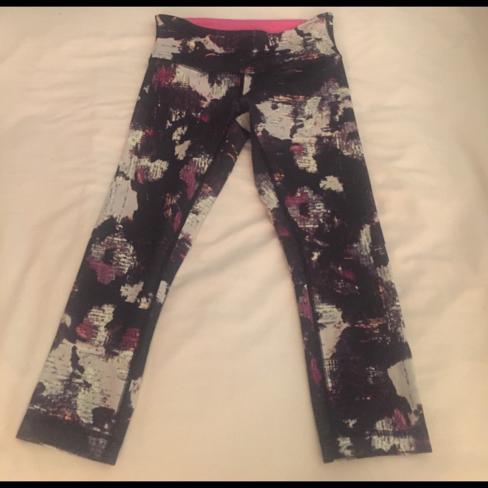 Lululemon Printed Crops