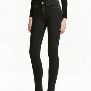 Black Skinny Jeans