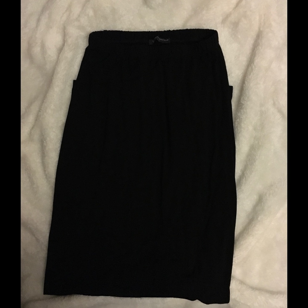 Brandy Melville Black Maxi Skirt w Slit!