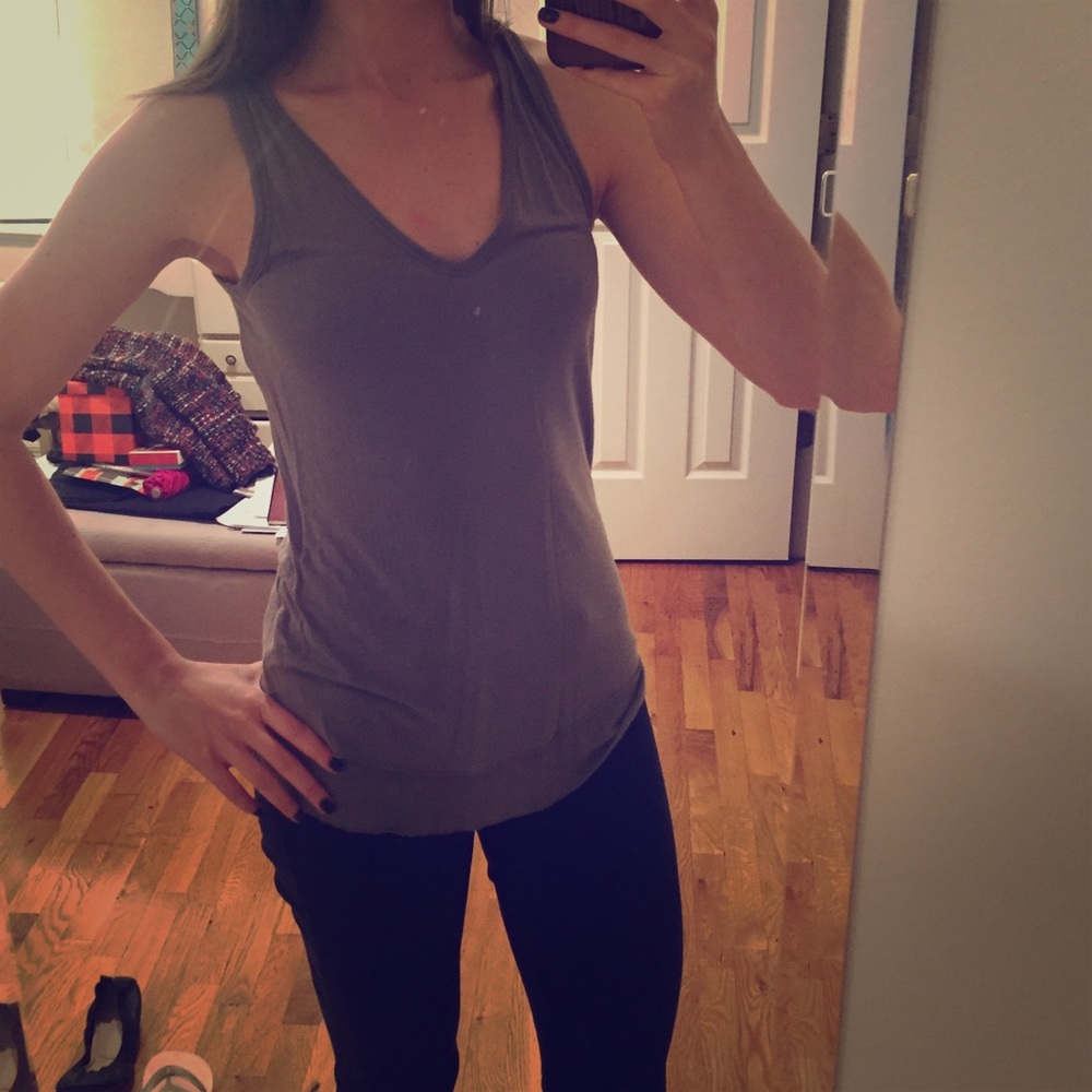 Vince silk tank top - soft grey