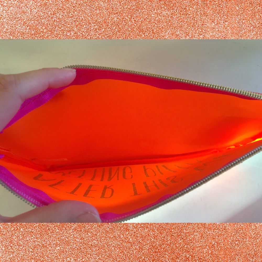 Makeup Pouch - Picture 2 of 4