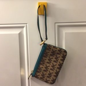 Michael Kors Wrislet