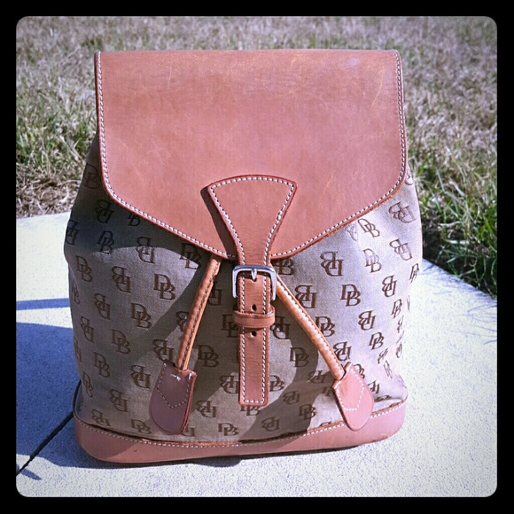 dooney and bourke backpack clearance