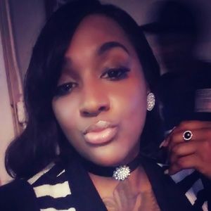 Meet your Posher, Veronica