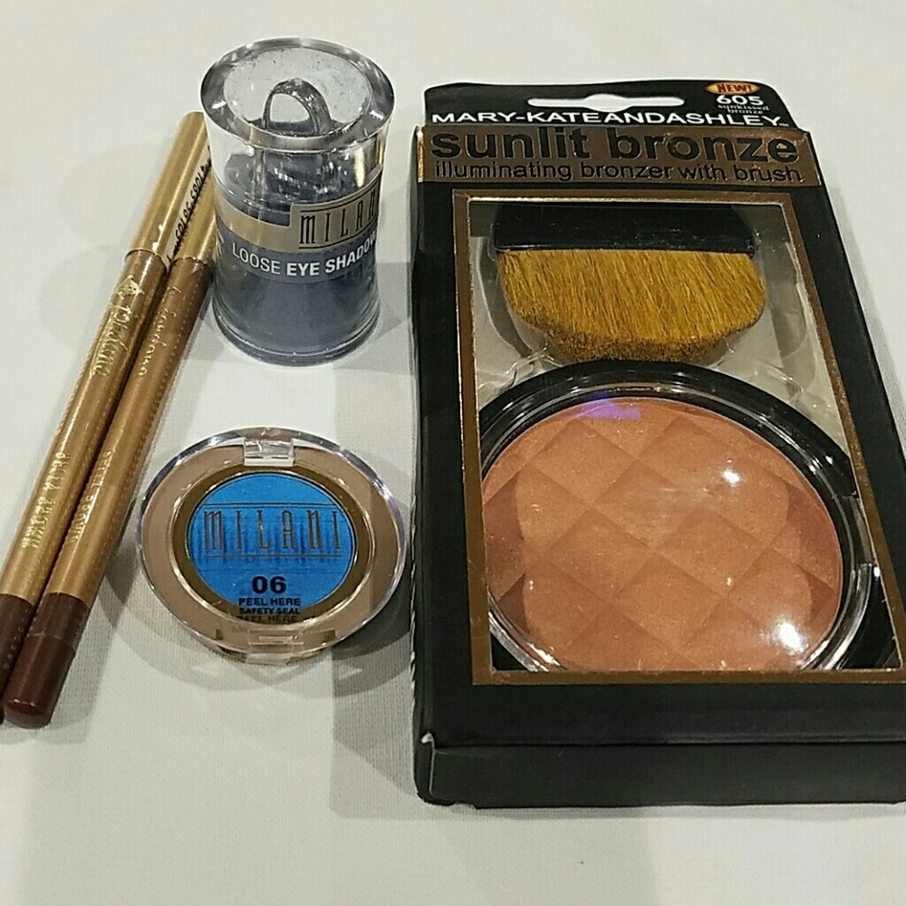 Combo mka and Milani makeup set