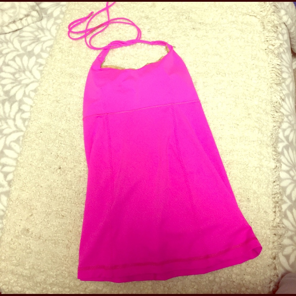 Lululemon workout tops