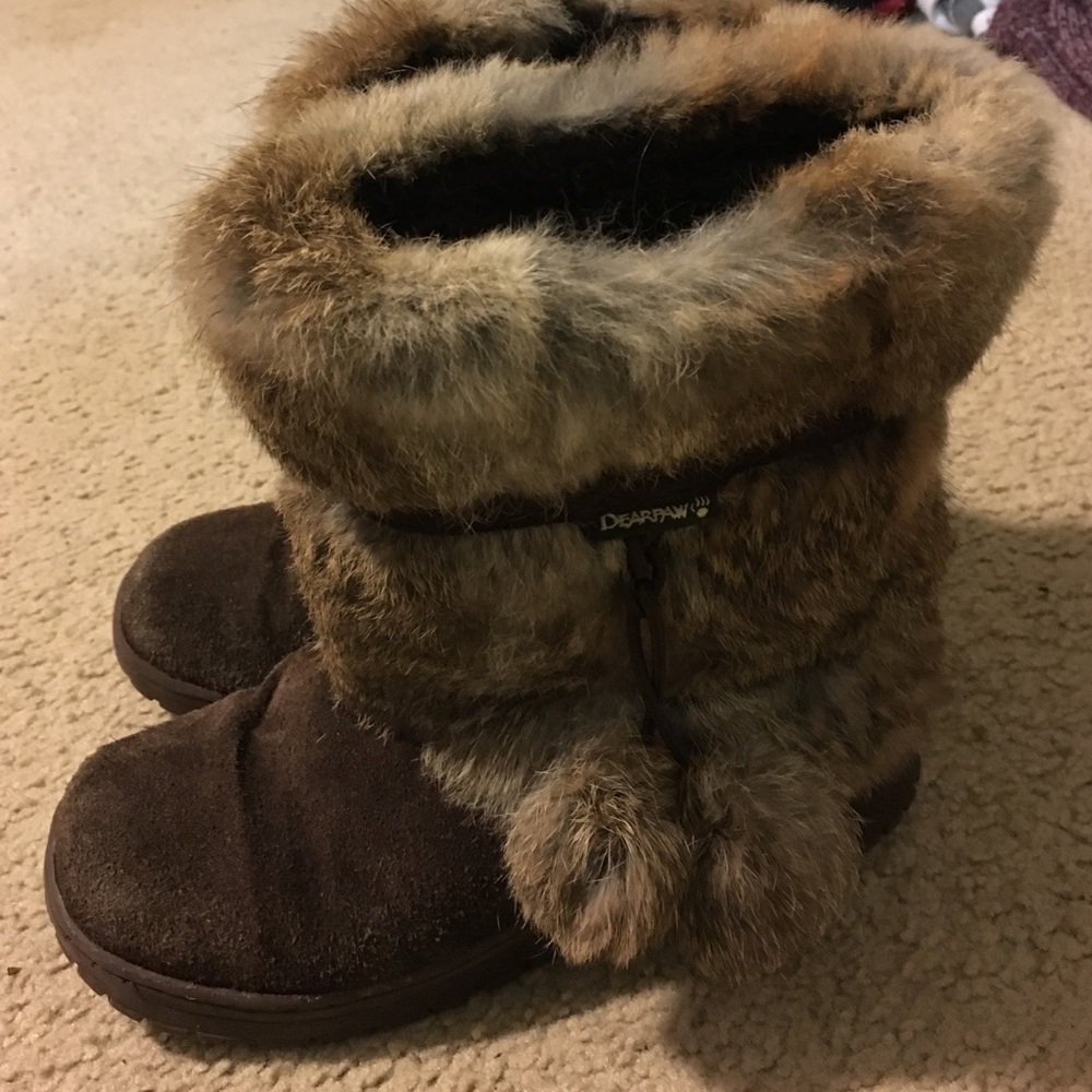 Bearpaw Eskimo boots