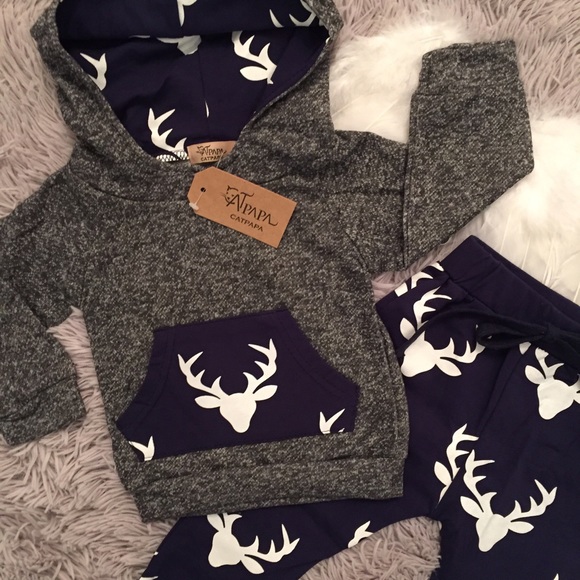 RESTOCK Baby Toddler Deer Print Track Suit 2pc - Picture 2 of 4