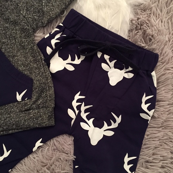 RESTOCK Baby Toddler Deer Print Track Suit 2pc - Picture 4 of 4