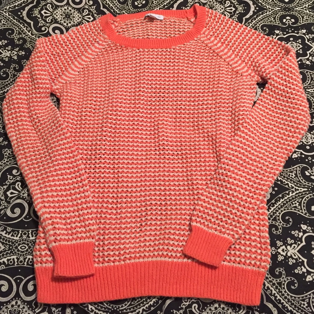 Never worn gap knit sweater