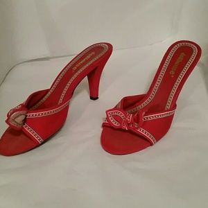 Dollhouse Womens Shoes