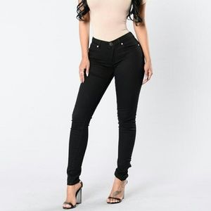 NWT- Fashion Nova- Kayla pants