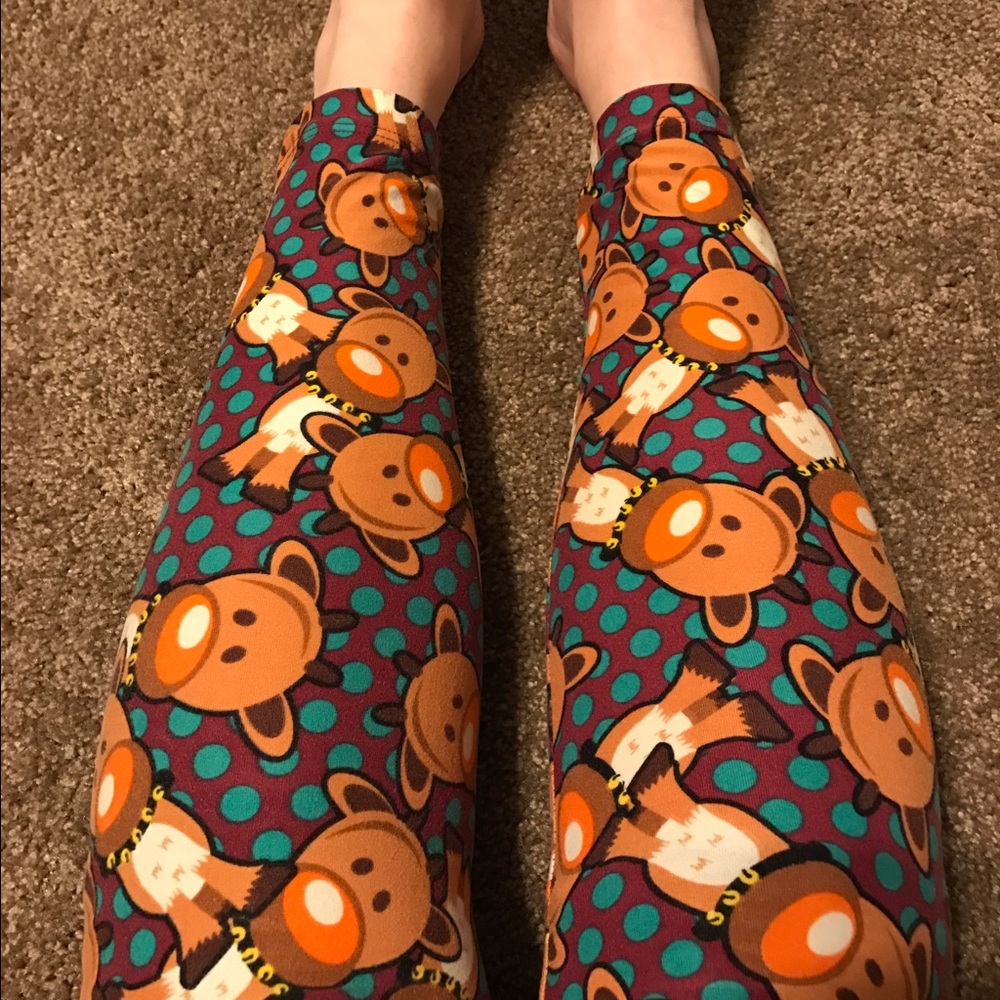 OS Christmas leggings. Lularoe