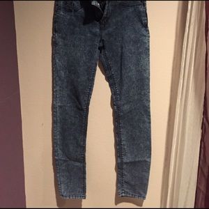 zara begging acid wash jeans