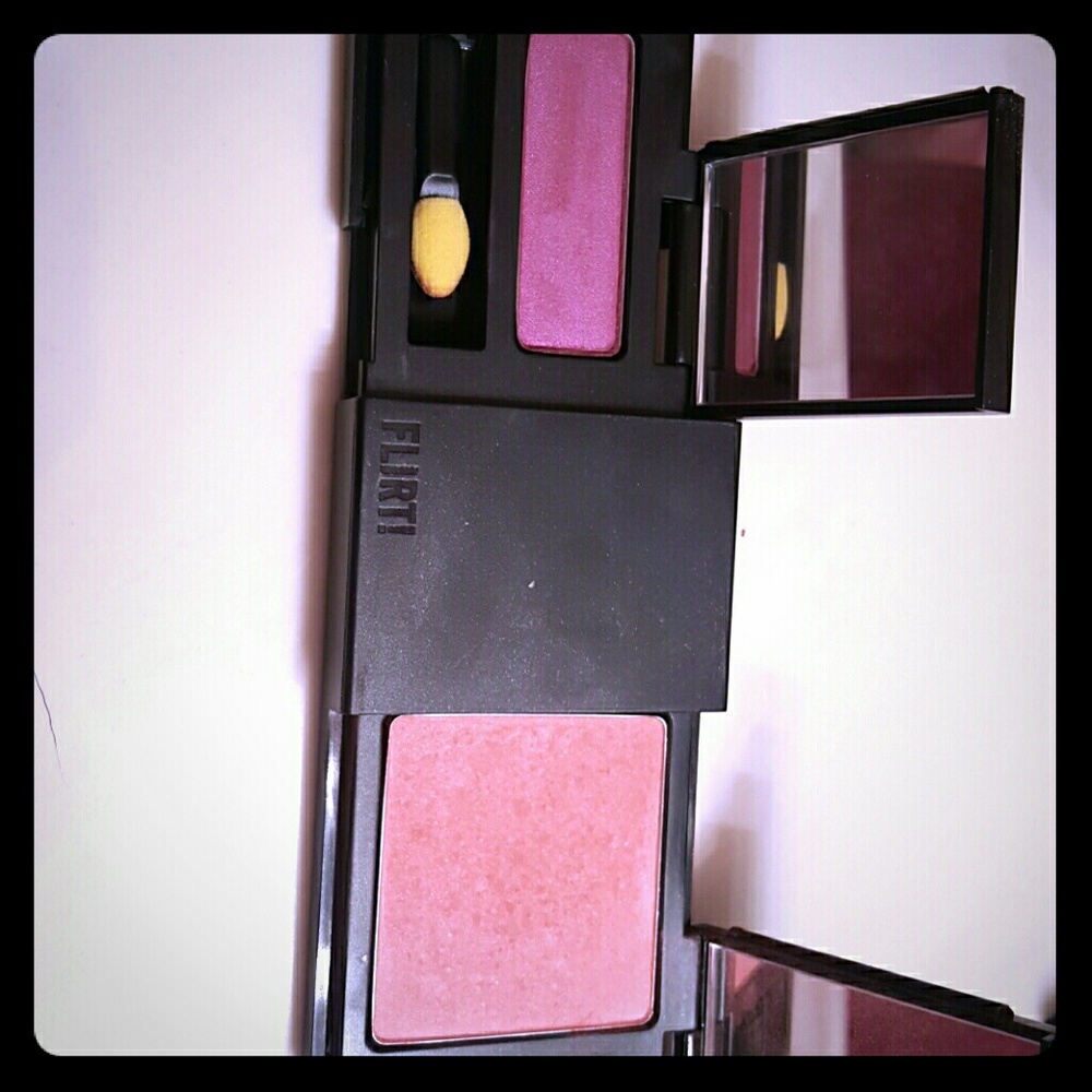 Flirt eyeshadow and Blush