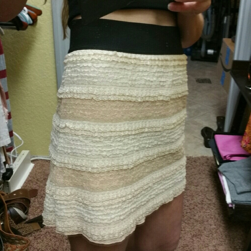 Free People XS Lace Mini Skirt.