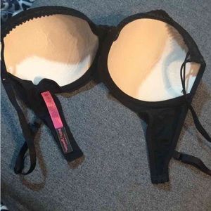ON HOLD! Betsey Johnson bra black ❤