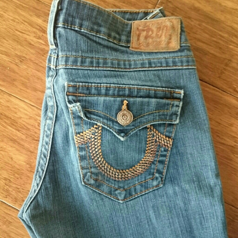 True Religion "Becky" Bootcut jeans!
