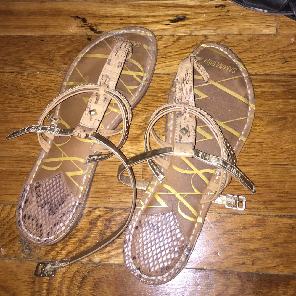 Target sandals - Picture 3 of 3