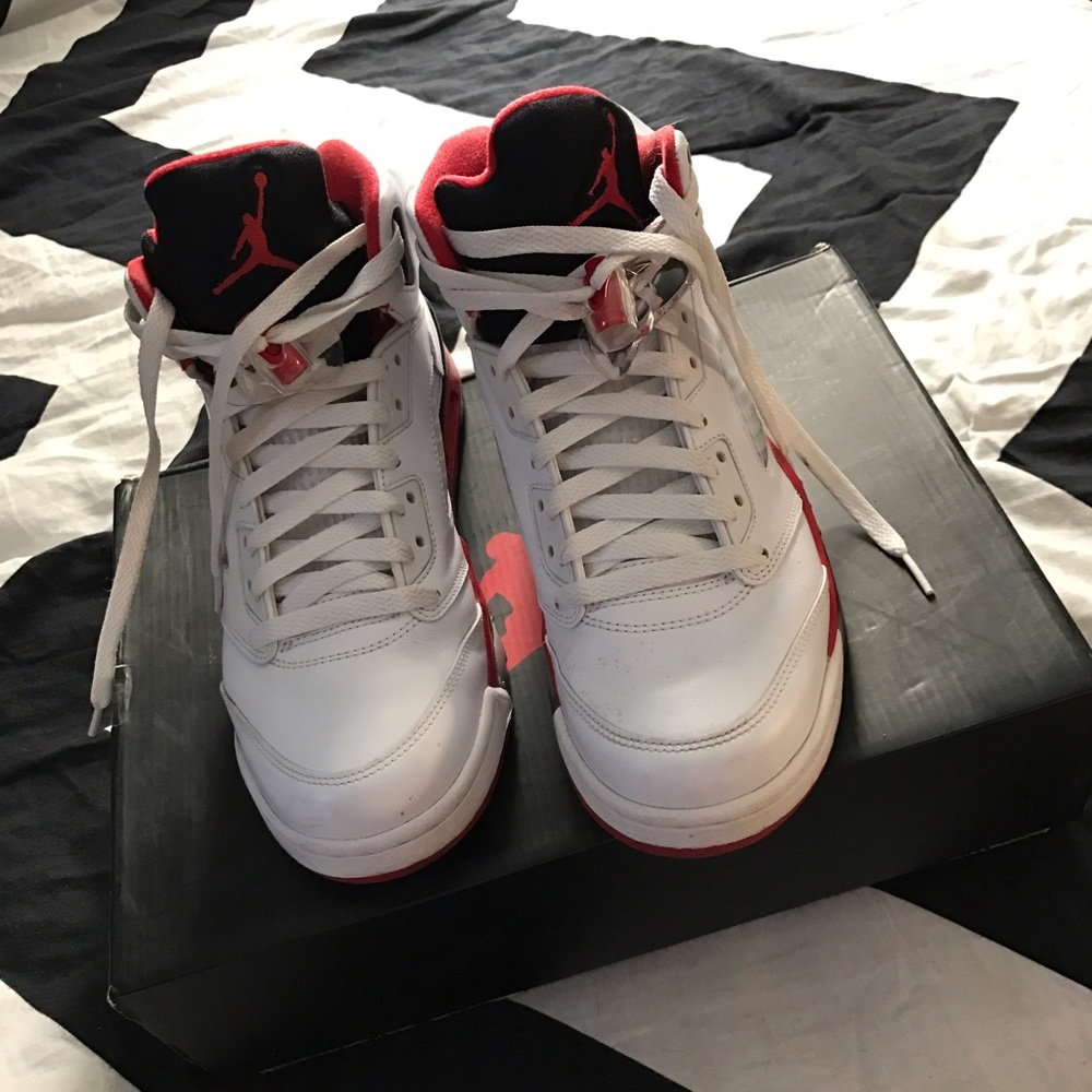 🔴⚫️ "Fire Red" Retro 5 2013 Release⚫️🔴