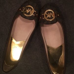 MK brown flats