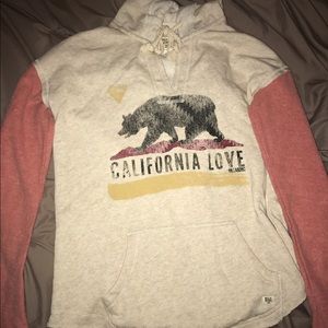 billabong sweatshirt