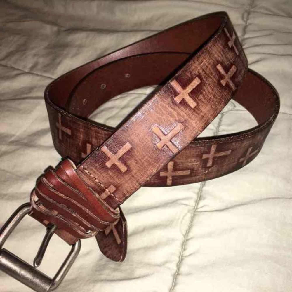 Brown cross belt