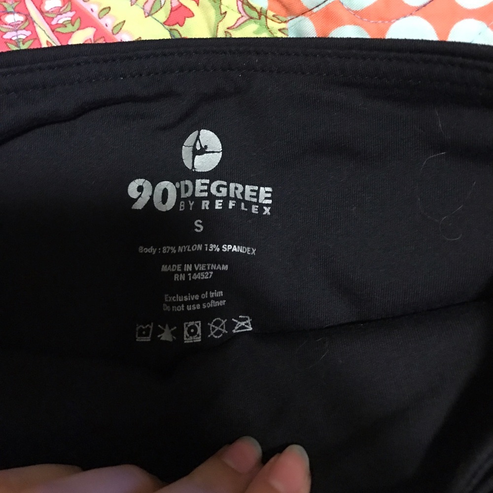 Yoga pants - Picture 2 of 2