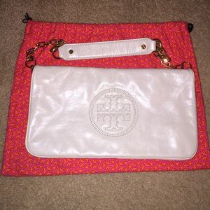 ✨PRICE DROP SALE✨Tory Burch Clayton Reva Clutch