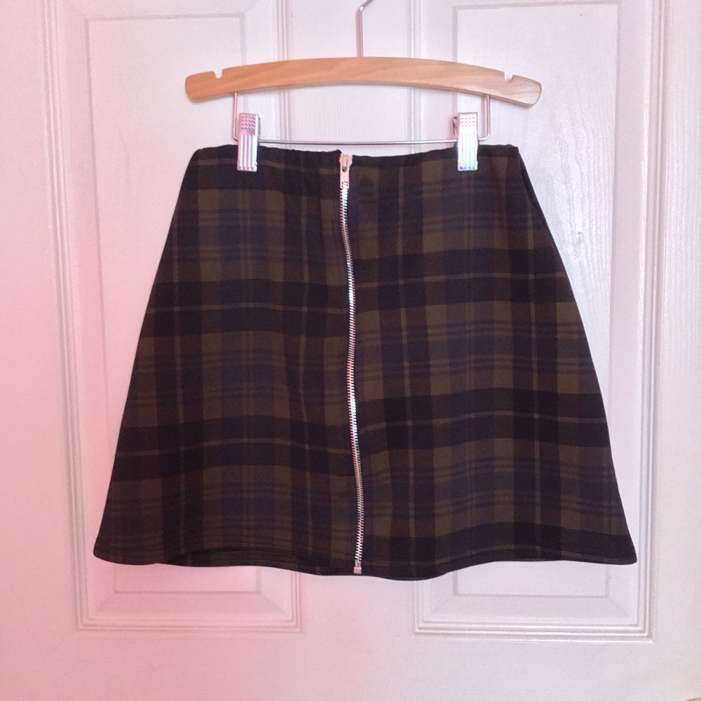 Plaid skirt