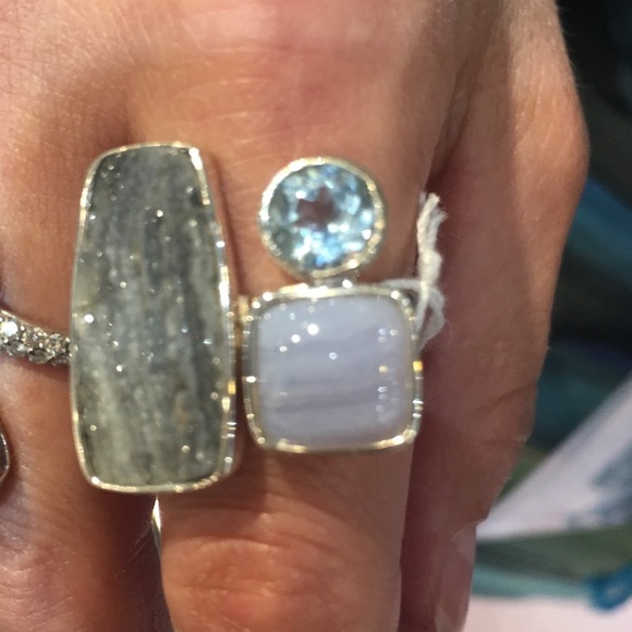 Geode Ring - Picture 2 of 4