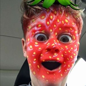 Meet your Posher, Ava