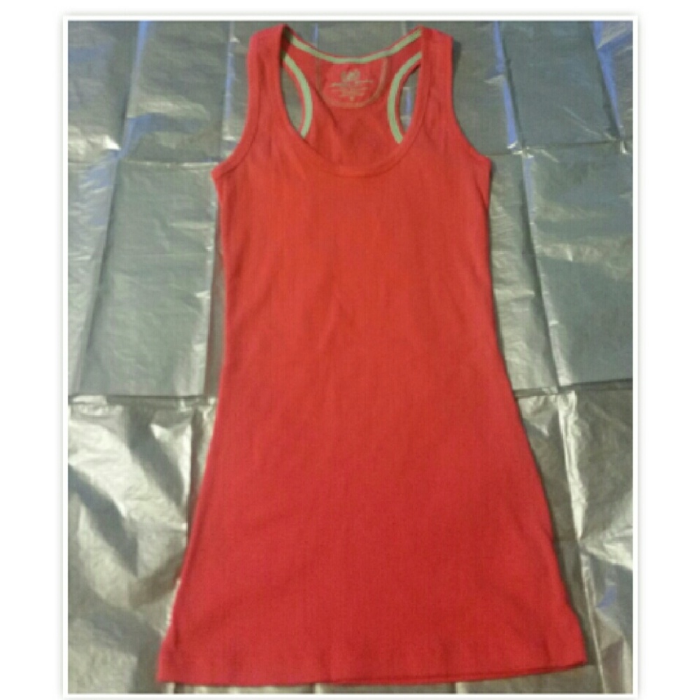 Active basic razor back tank top