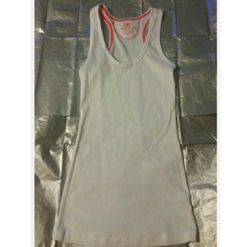 Active basic razor back tank top - Picture 2 of 2