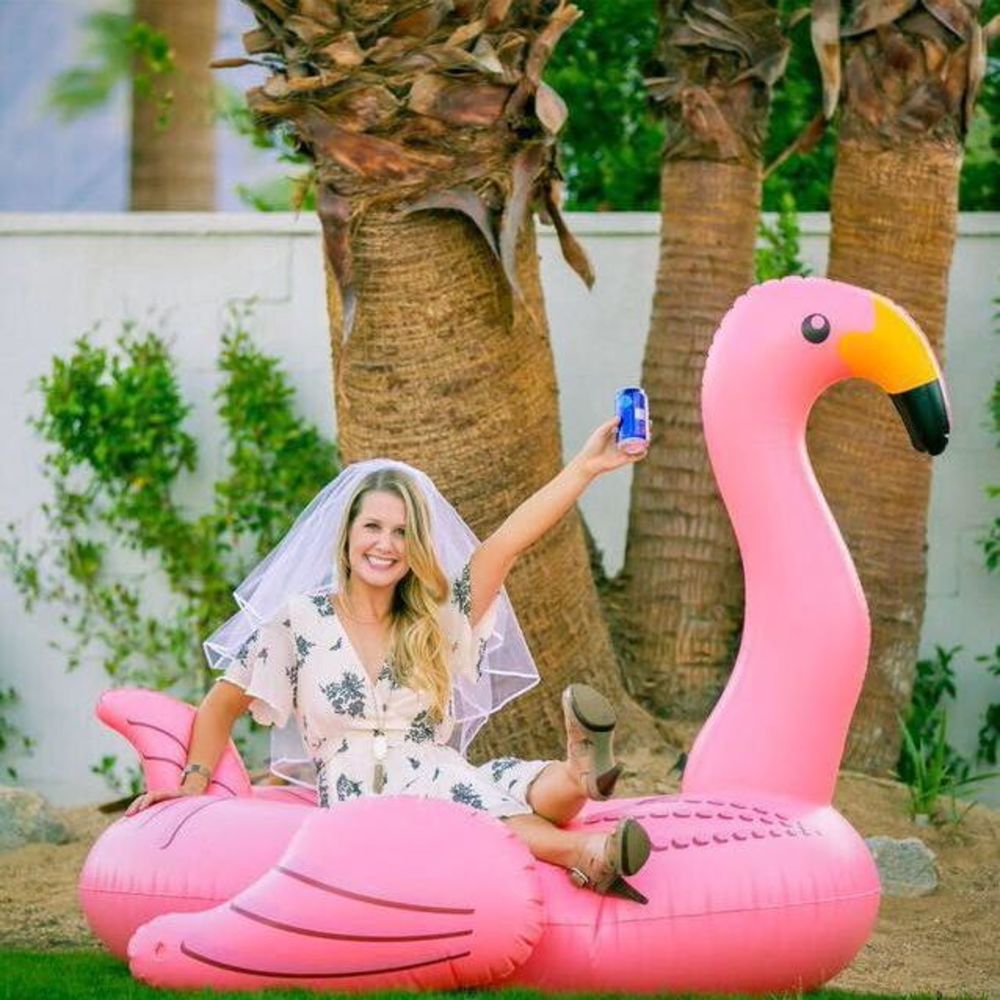 Meet your Posher, Alexandra