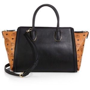 MCM tote 💘💘💘💘FLASH SALE💘💘💘