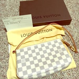 Louis Vuitton pochette Damier azur