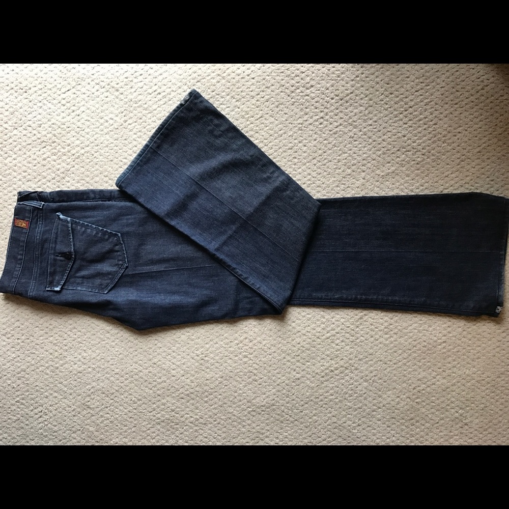 Authentic 7 For All Mankind Jeans - Size 32