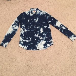 Levi's Chambray Button Down
