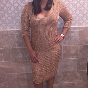 Sparkly 3-quarter sleeve dress