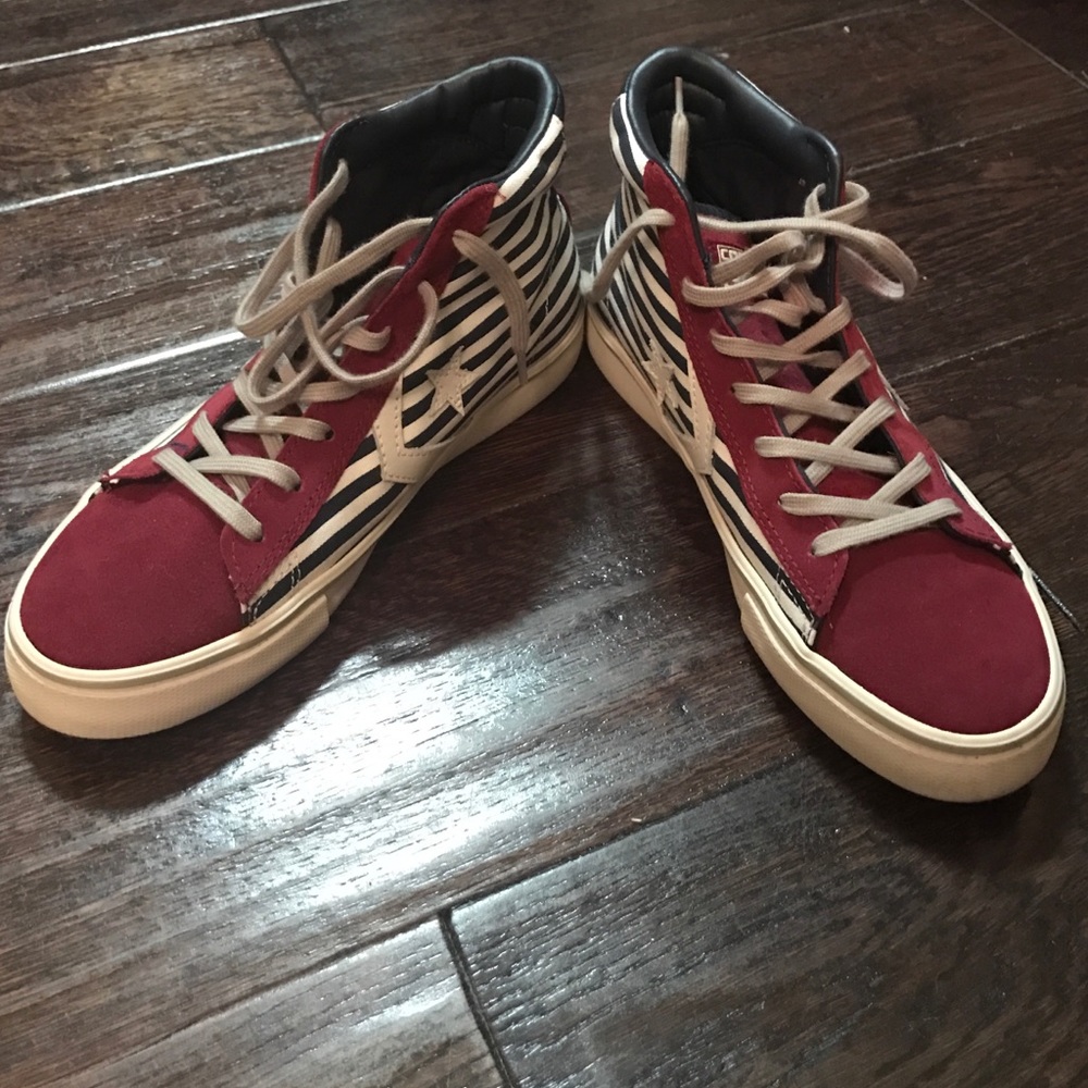 CONVERSE - Picture 2 of 4