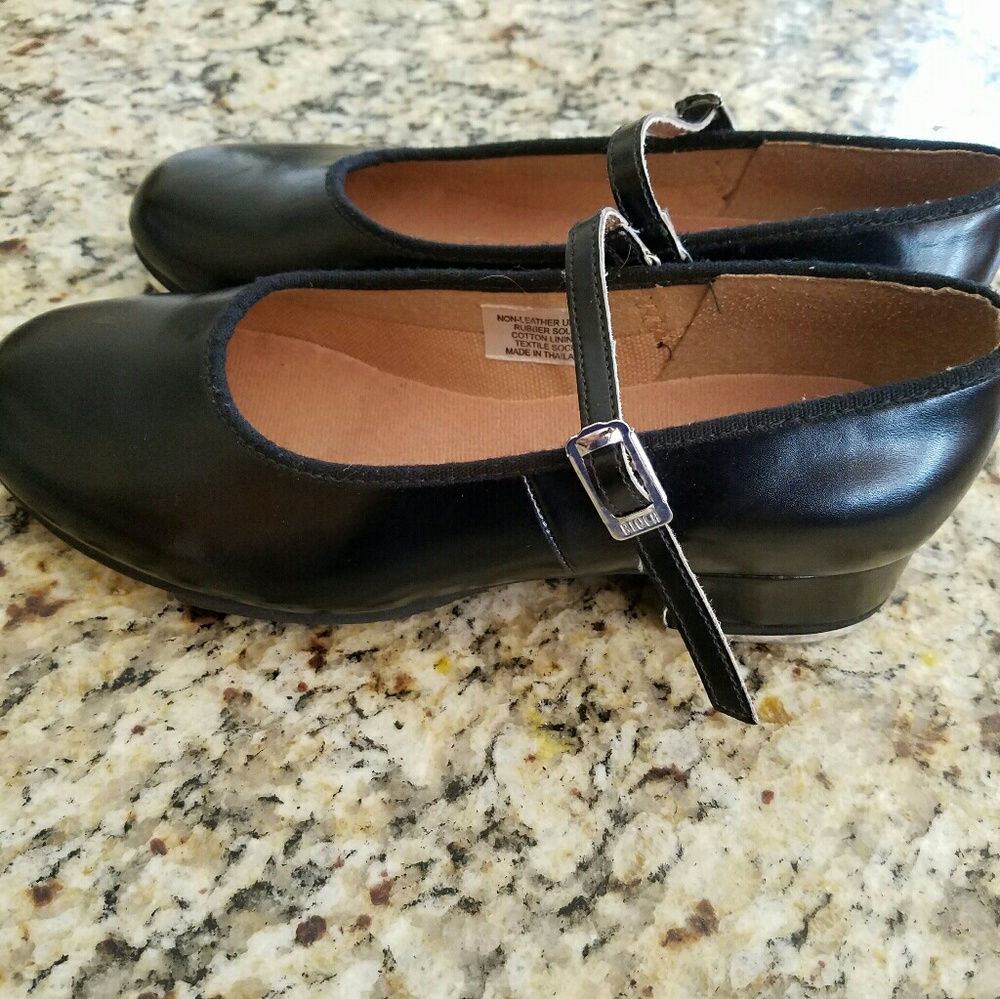 Bloch tap shoes
