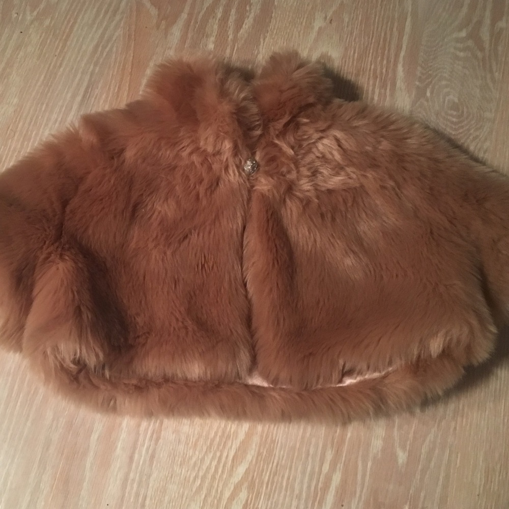 Pink Faux Fur Kid's Shawl/Shrug