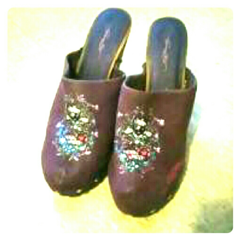 Ed hardy love kills slowly purple leather heels