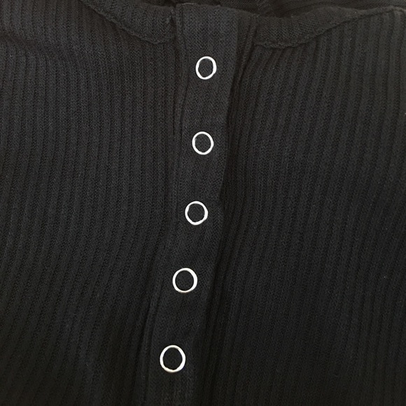 Spaghetti Strap Ribbed Black Tunic Dress w/ Snaps - Picture 4 of 5