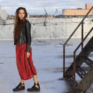 Grunge Knit Plaid Skirt