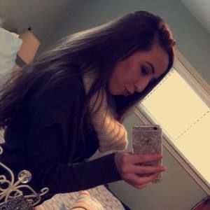 Meet your Posher, Leah