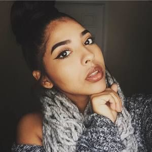 Meet your Posher, Erika