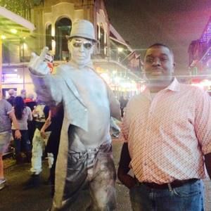 Meet your Posher, Avery