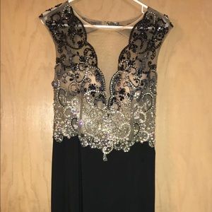 PROM DRESS